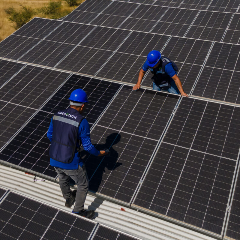 mantenimiento de paneles solares